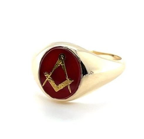 Regalia Store UK Limited-Edition-9ct-Yellow-Gold-Carnelian-Stone-Craft-Square-Compass-Ring Limited Edition: 9ct Yellow Gold Carnelian Stone Craft Square & Compass Ring  